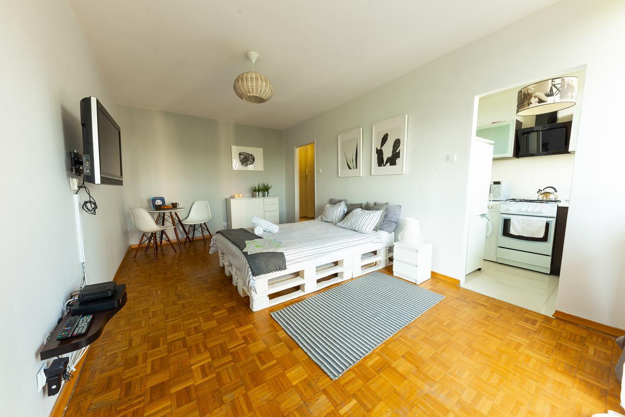 Warszawa Apartamenty - Promyk Bagian luar foto